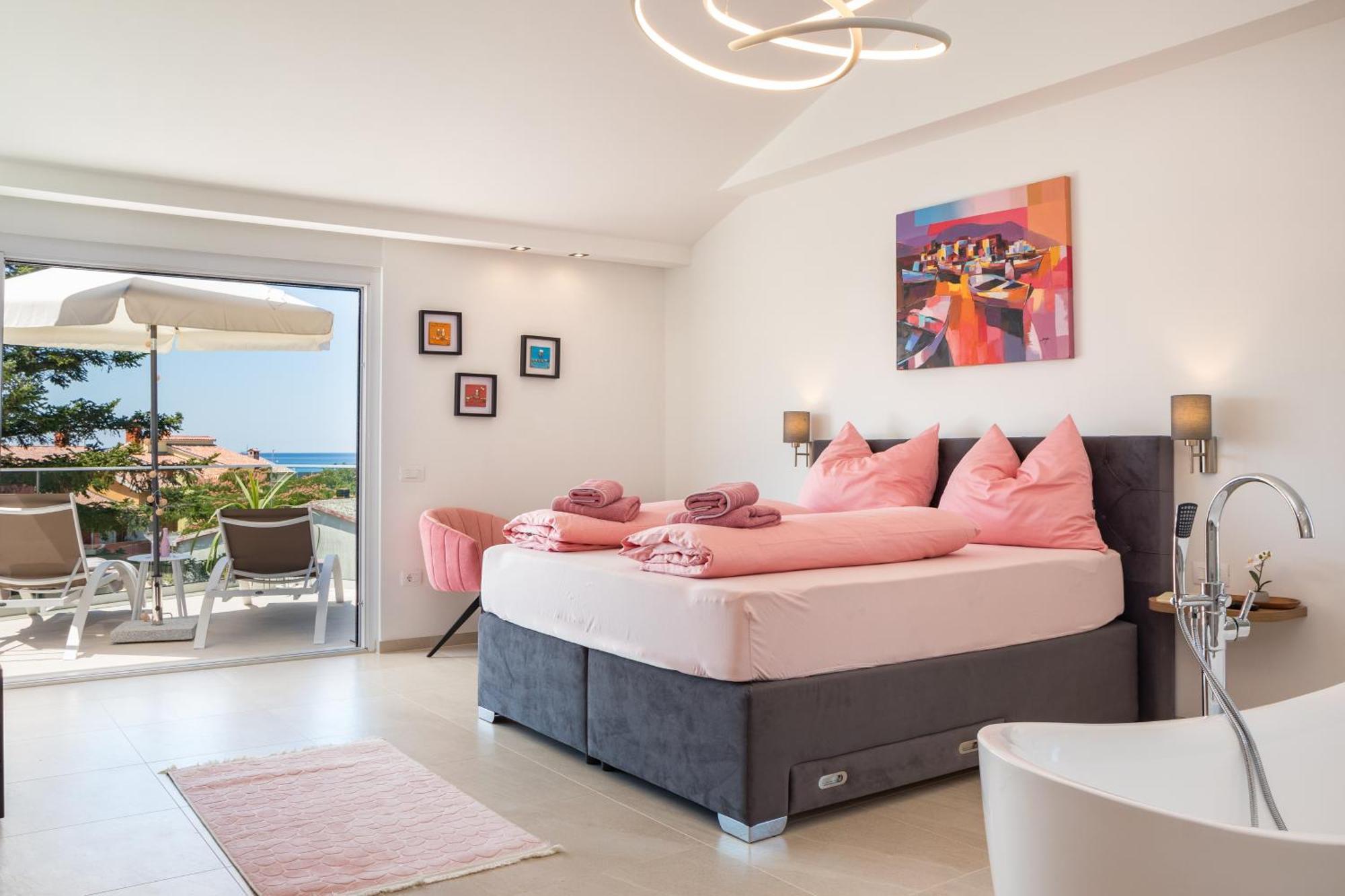 Villa Elena Deluxe Mit Whirlpool Und Beheiztem Pool Am Meer Und Wunderschoenen Blick Auf Die Brijuni Inseln Fažana Exteriér fotografie