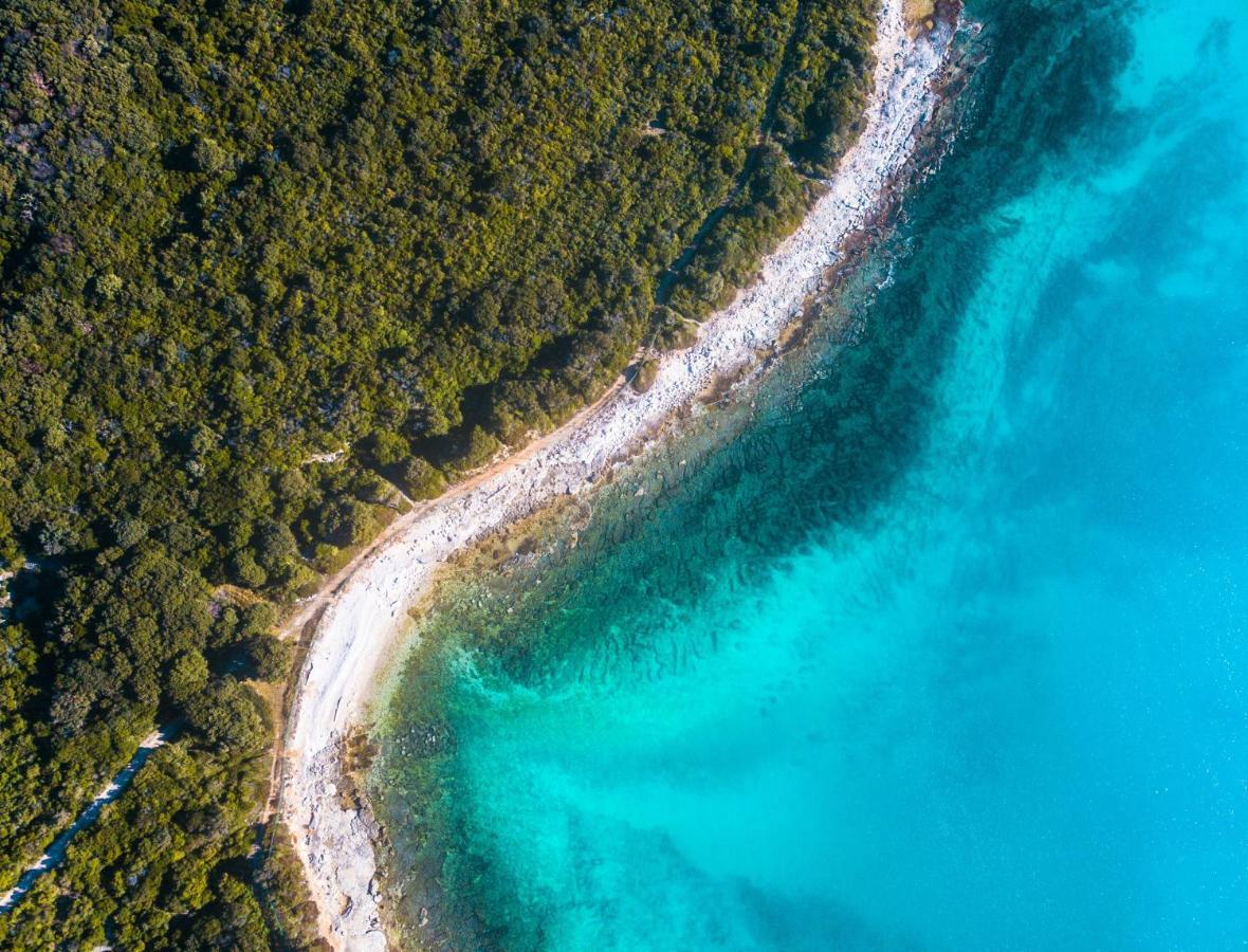 Villa Elena Deluxe Mit Whirlpool Und Beheiztem Pool Am Meer Und Wunderschoenen Blick Auf Die Brijuni Inseln Fažana Exteriér fotografie