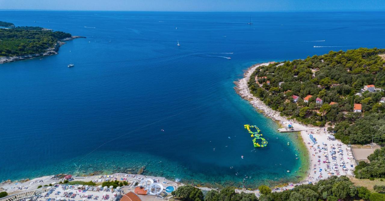 Villa Elena Deluxe Mit Whirlpool Und Beheiztem Pool Am Meer Und Wunderschoenen Blick Auf Die Brijuni Inseln Fažana Exteriér fotografie