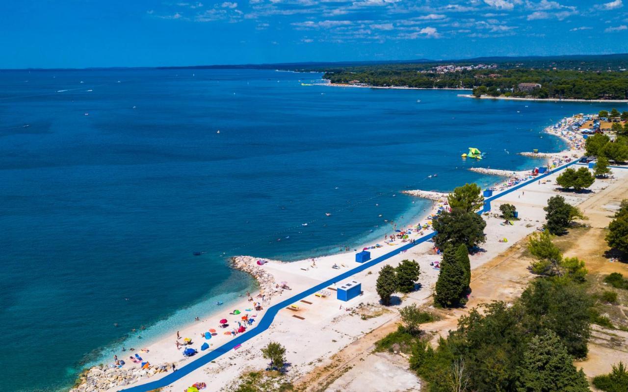 Villa Elena Deluxe Mit Whirlpool Und Beheiztem Pool Am Meer Und Wunderschoenen Blick Auf Die Brijuni Inseln Fažana Exteriér fotografie